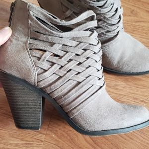 Criss cross tan ankle booties